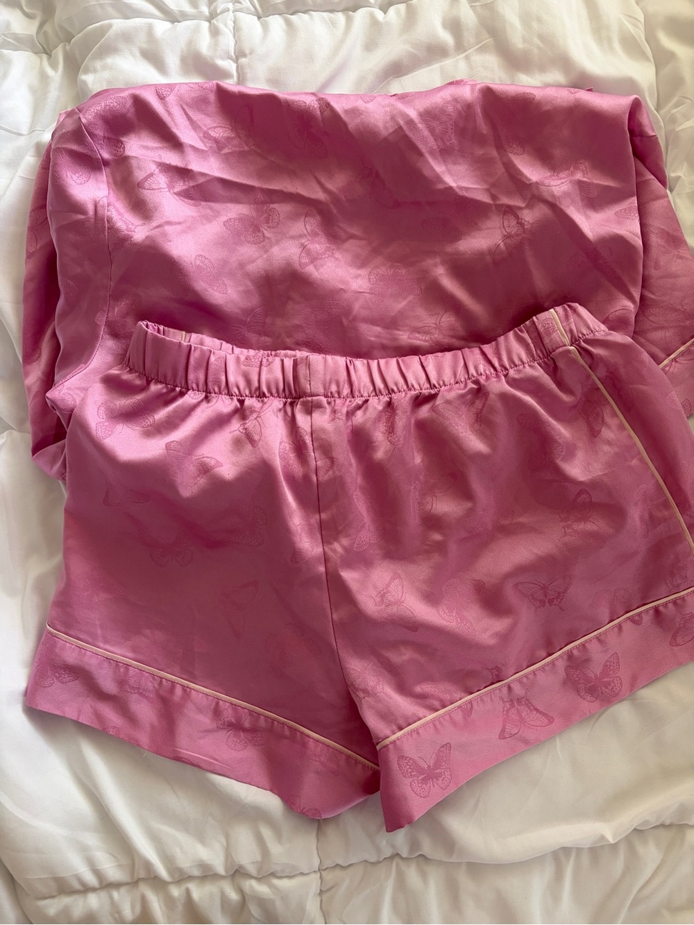 Victoria's Secret Pink Short-Sleeve Satin Pajama Set - Picture 4 of 4